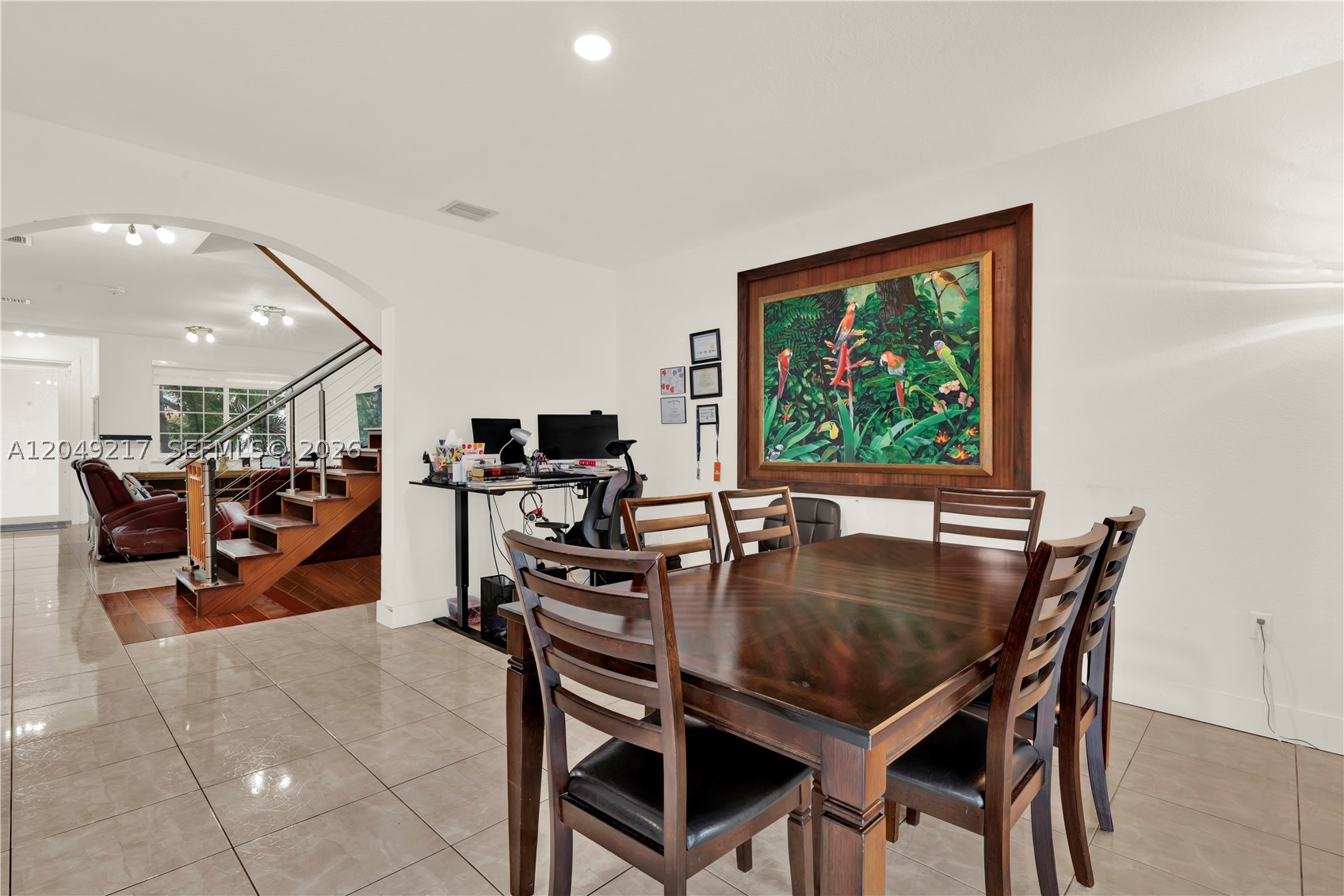 A B AT TAMIAMI TRAIL PHAS - Residential