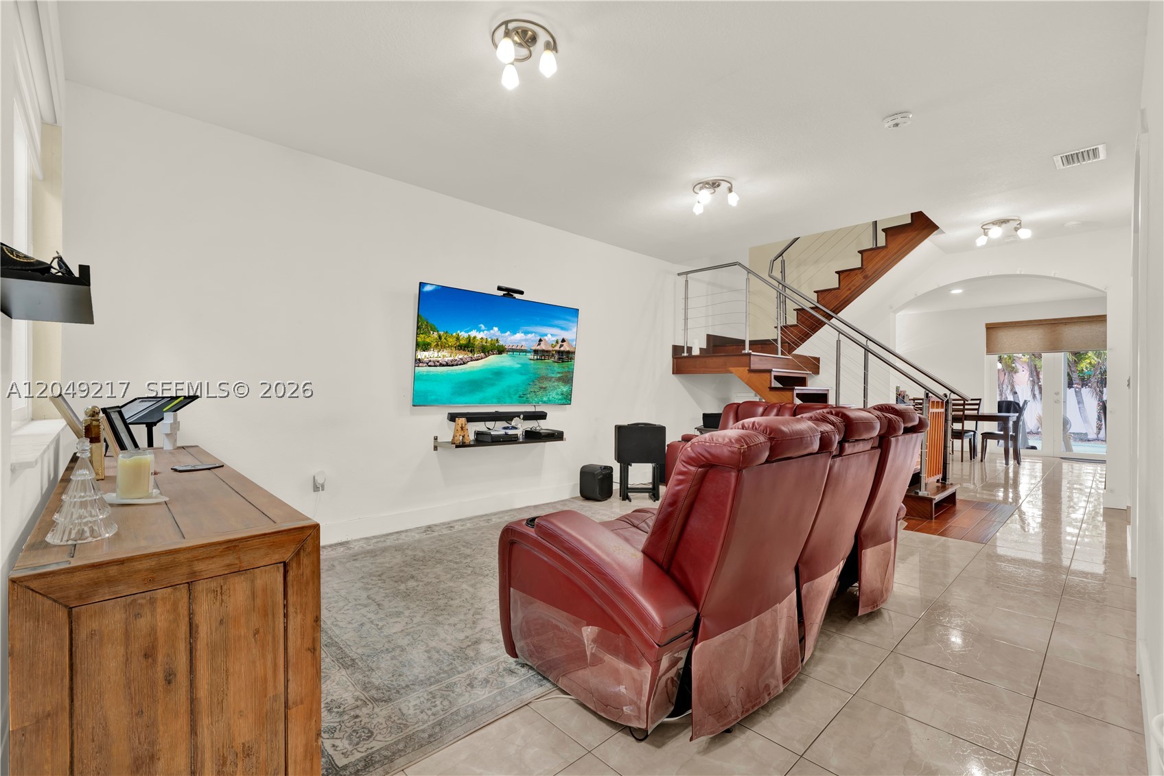 A B AT TAMIAMI TRAIL PHAS - Residential