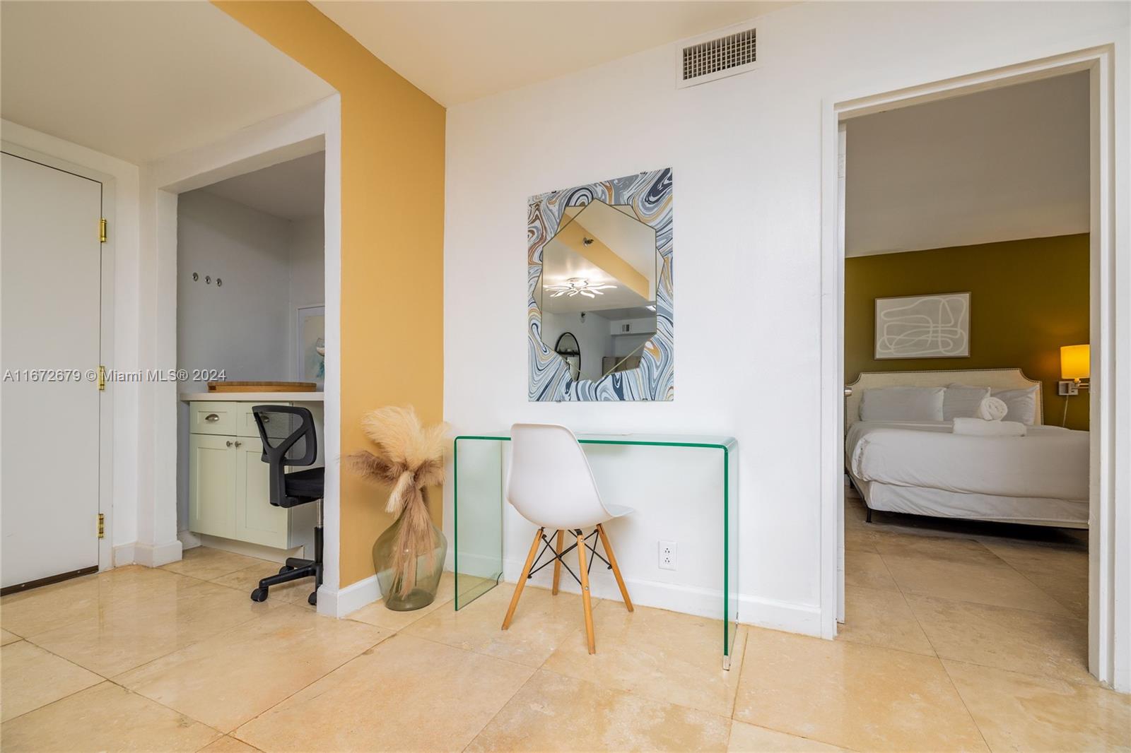 THE ALEXANDER CONDO - Residential