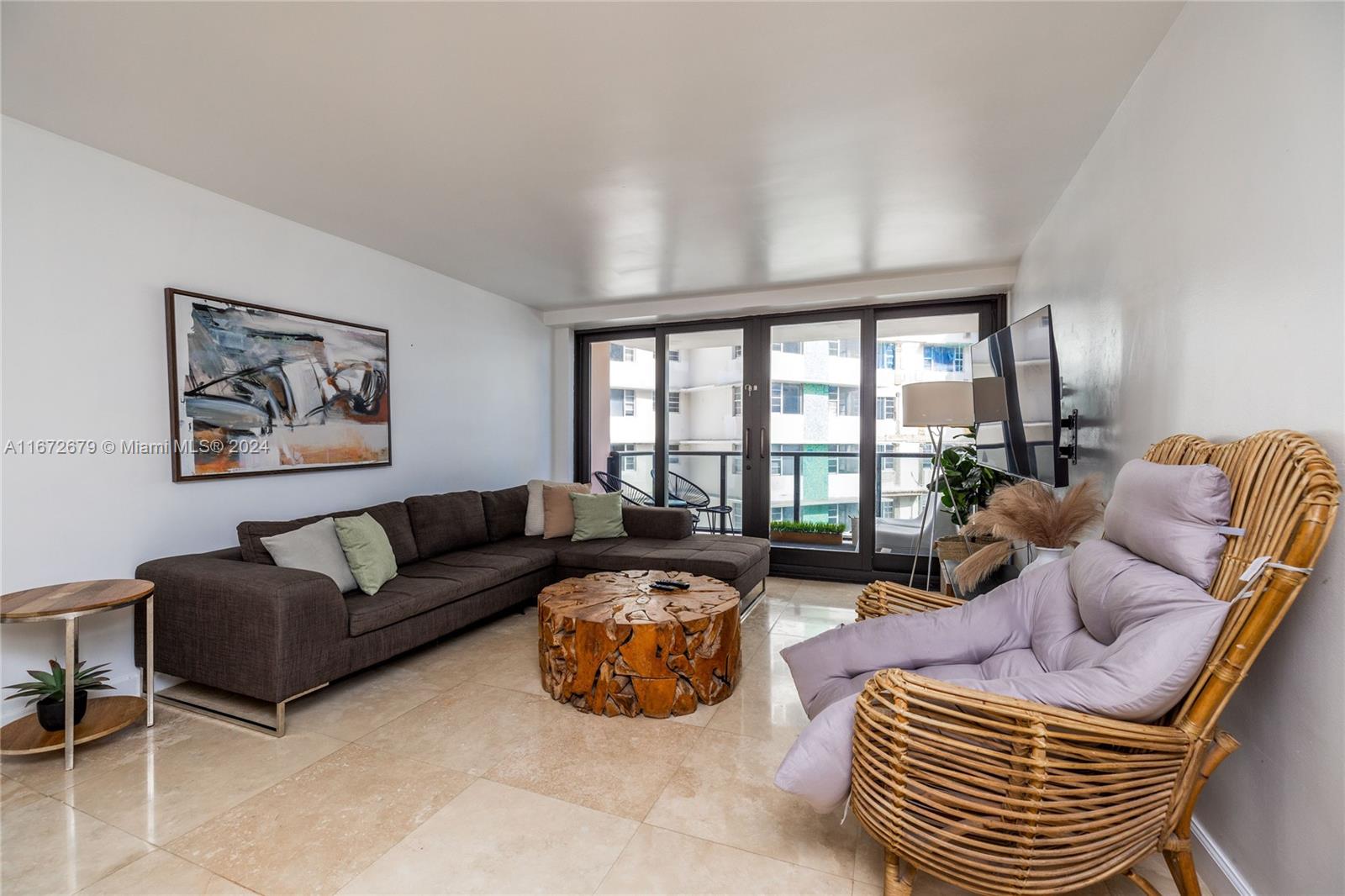 THE ALEXANDER CONDO - Residential