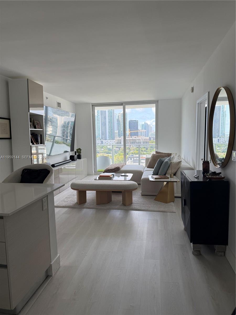 Lowest priced Penthouse at Baltus House! Very specious and modern 2/2 plus den condo with the most amazing views of the city and the bay. It features a large balcony, den/dining room, open kitchen with stainless-steel appliances. The primary bedroom has walk-in closet and spa-like bathroom. The building has a range of amenities for the residents to enjoy such as a heated pool, a state-of-art fitness center, a rooftop with jacuzzis and fire pit. There is a social lounge with a bar and billiards. Baltus House Miami Condo is a boutique building located in the upper East Side neighborhood of Miami, known for its vibrant and artistic atmosphere. Close to many shops, restaurants and parks.
Motivated seller! Don’t miss this opportunity!