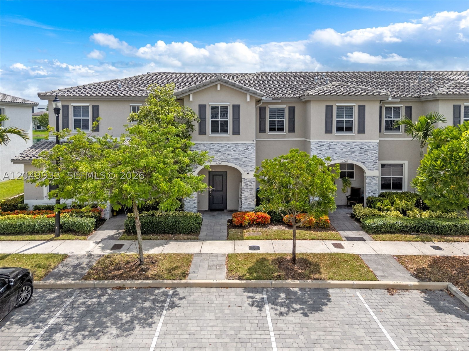 HOMESTEAD PARK OF COMMERC - Residential