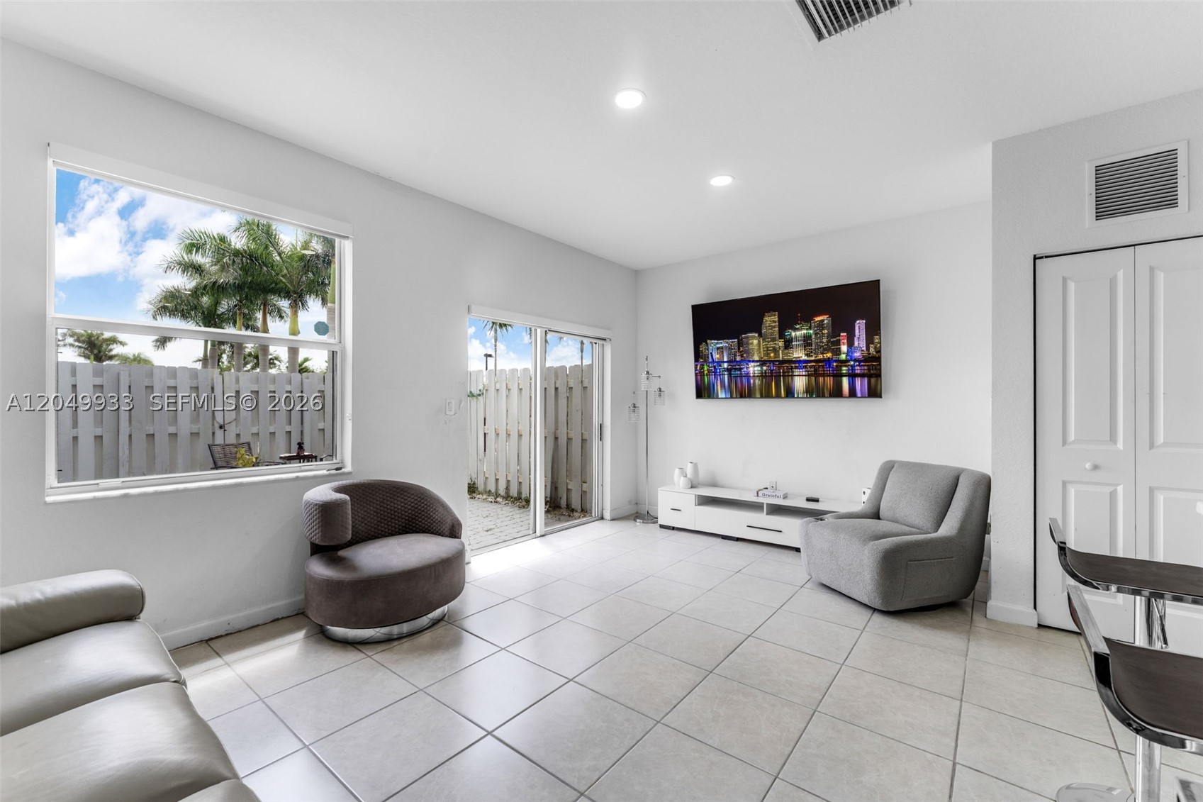 HOMESTEAD PARK OF COMMERC - Residential