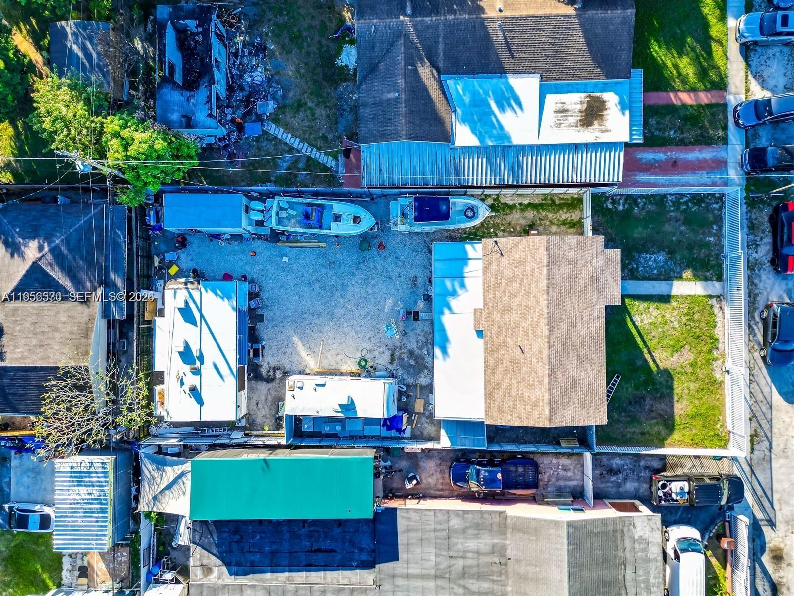 ELM PARK - Residential