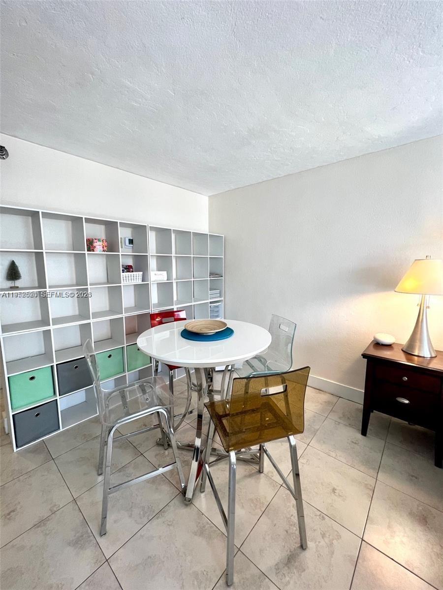 THE AVENTURA BEACH CLUB C - Residential