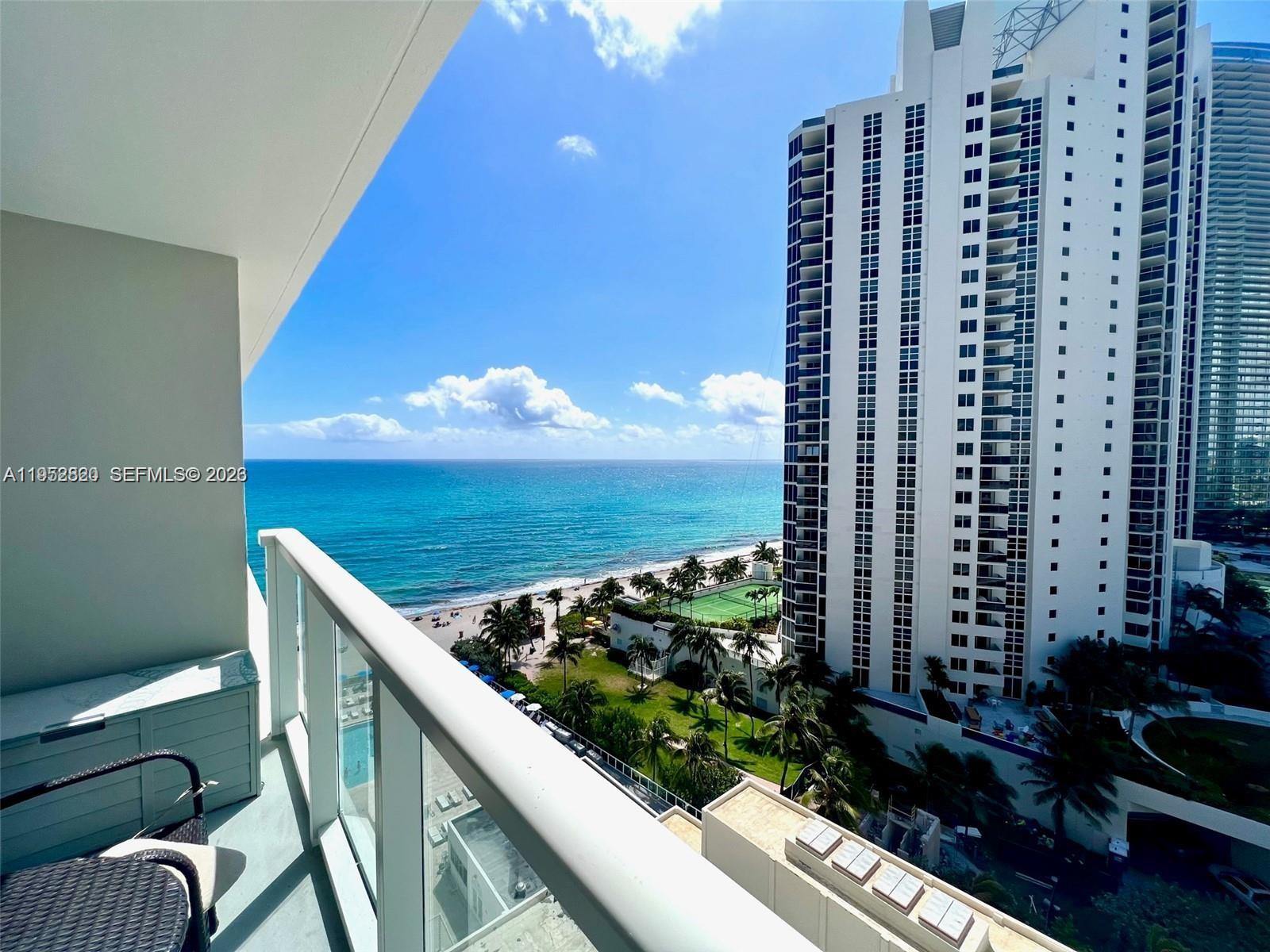 THE AVENTURA BEACH CLUB C - Residential