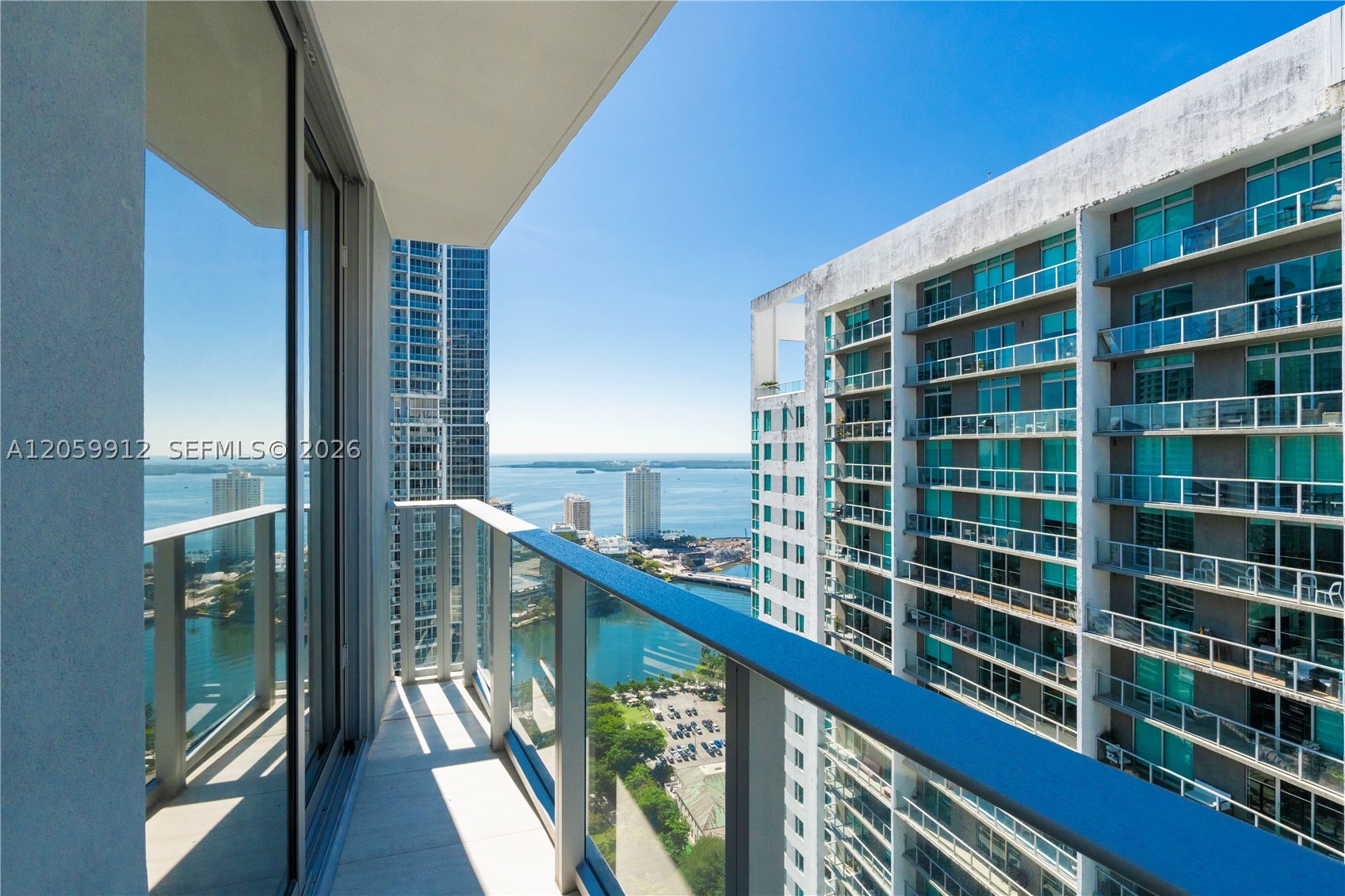 VIVEROY BRICKELL - Residential
