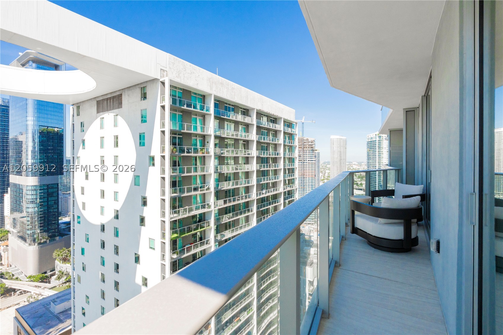 VIVEROY BRICKELL - Residential