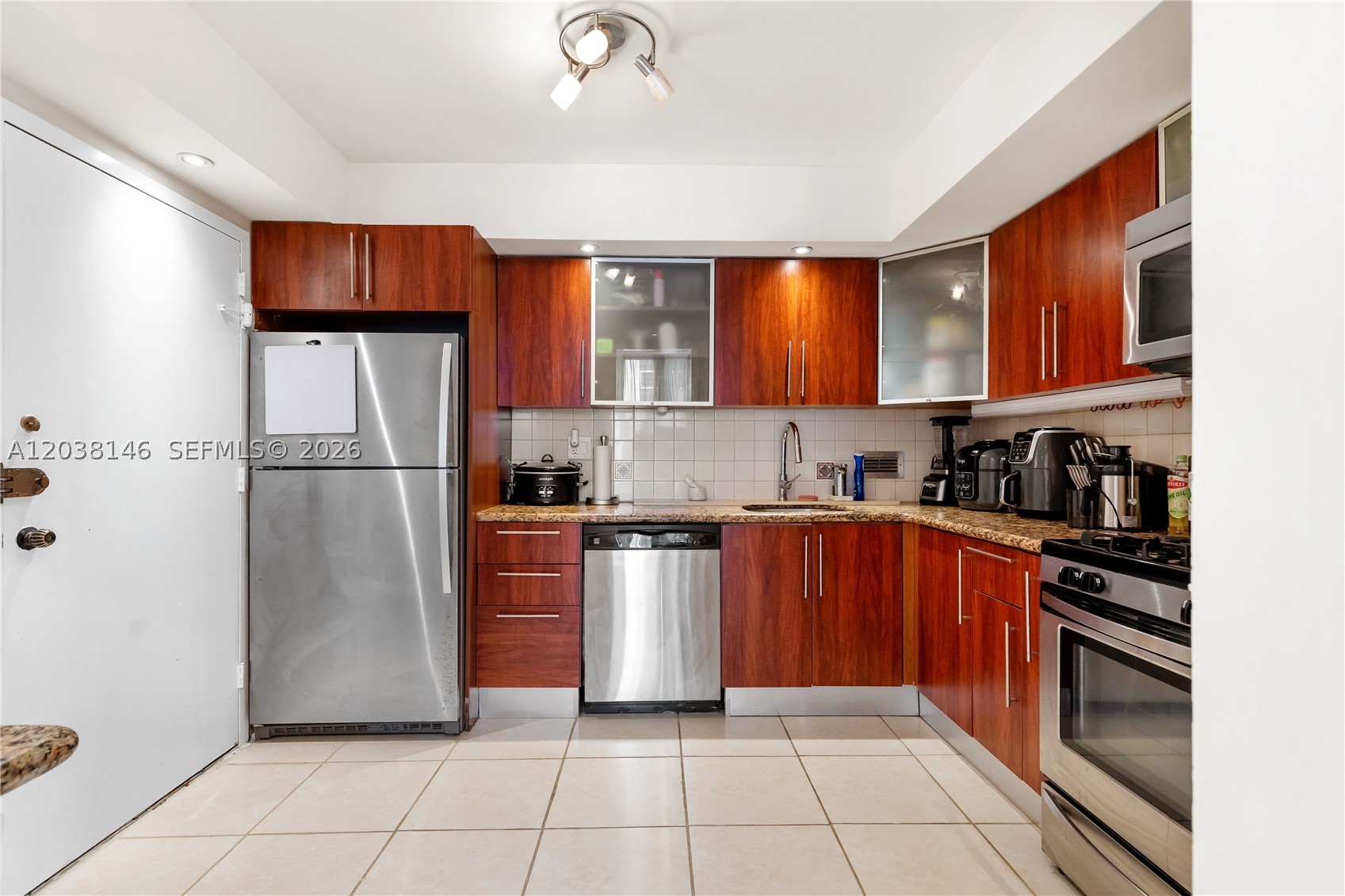 PARKER PLAZA CONDO ESTATE - Residential