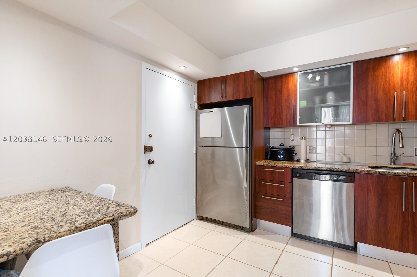 PARKER PLAZA CONDO ESTATE - Residential