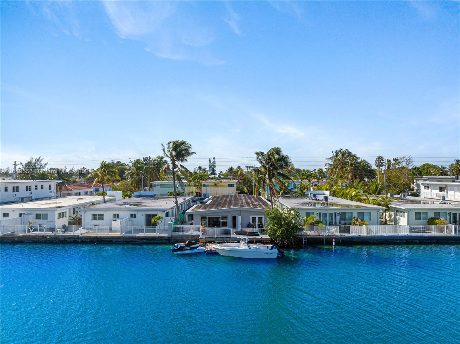 BISCAYNE BCH SUB - Residential