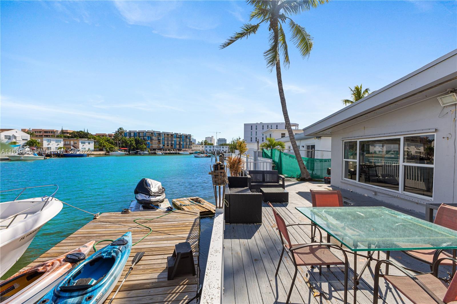 BISCAYNE BCH SUB - Residential