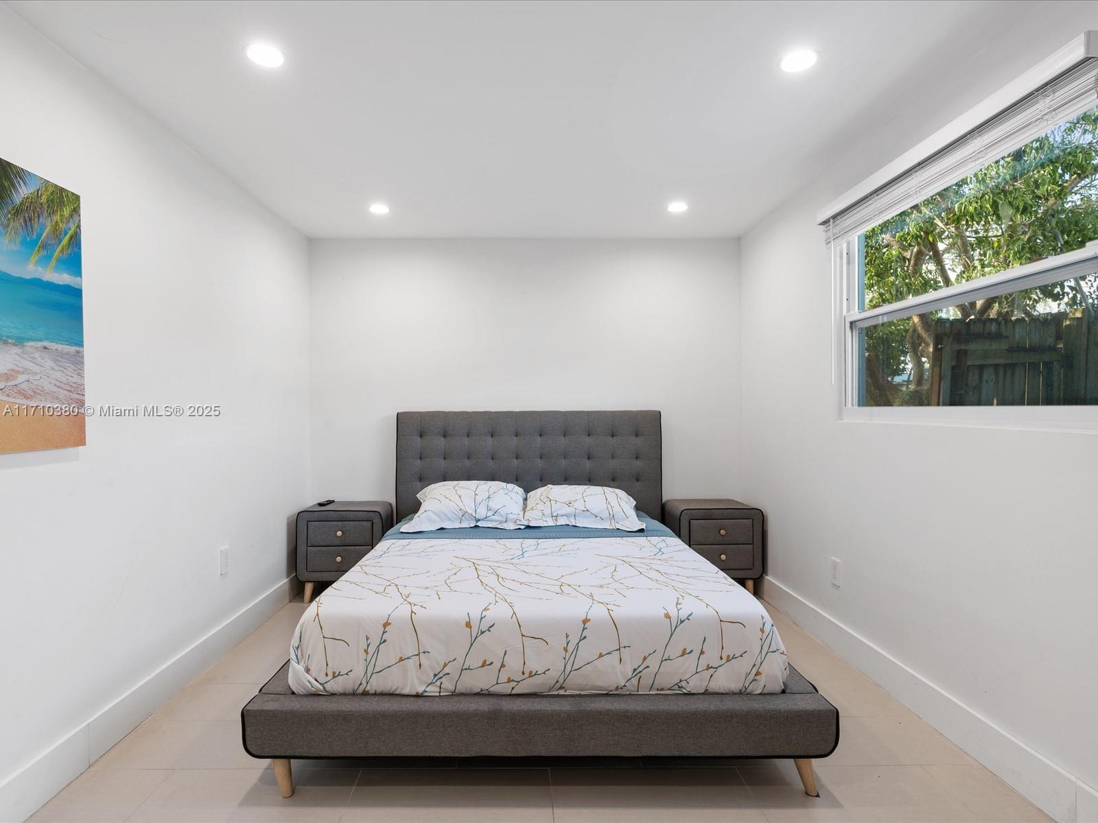 PLAYLAND ISLES - Residential
