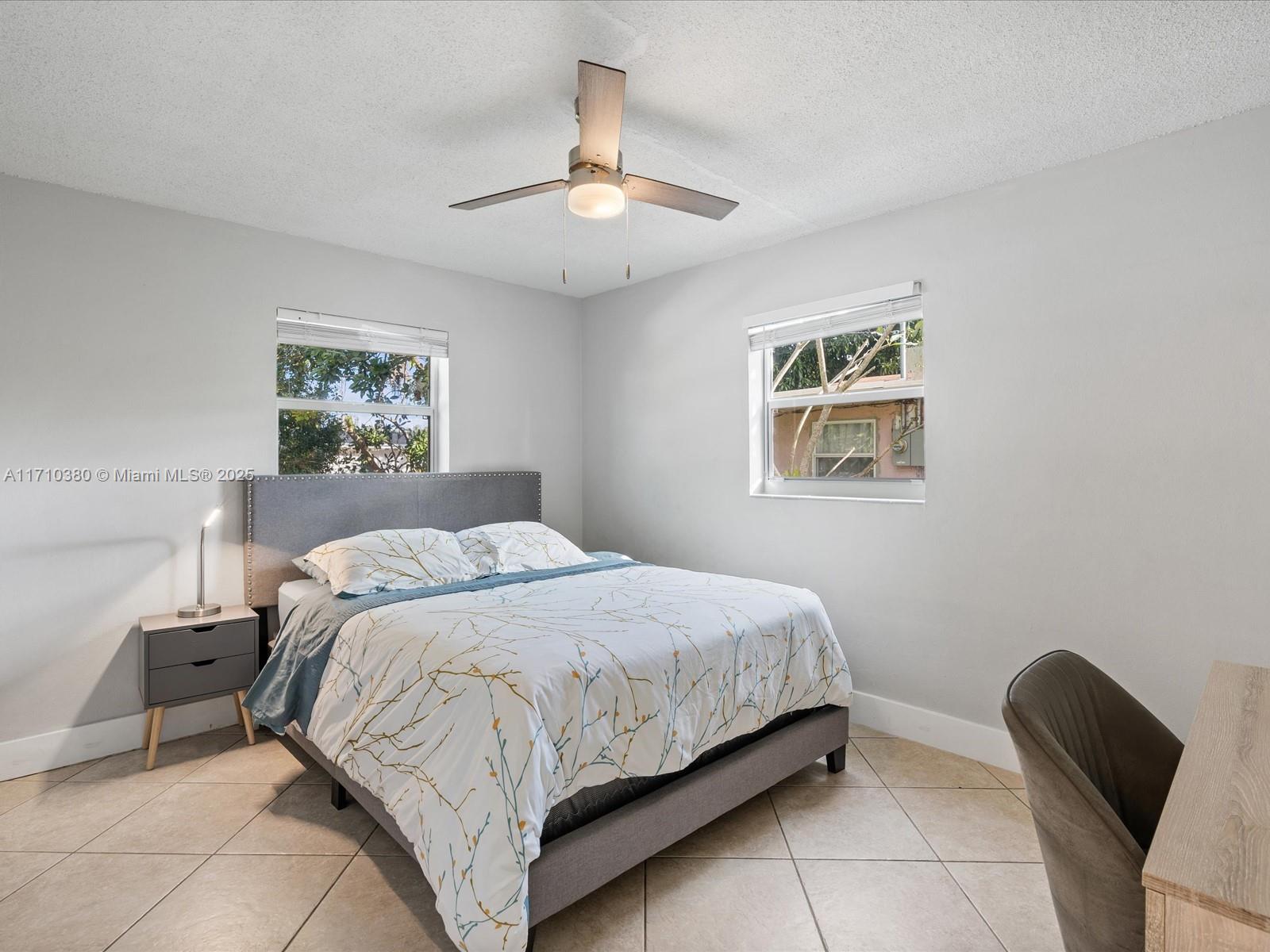 PLAYLAND ISLES - Residential
