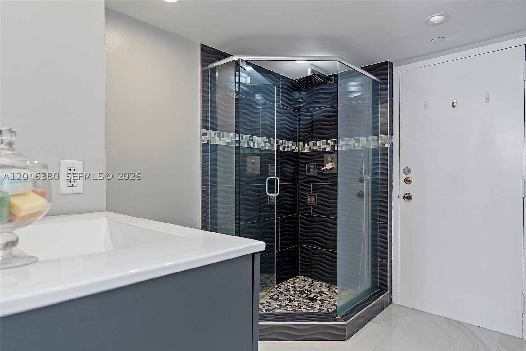 Pompana Beach Club Condo - Residential