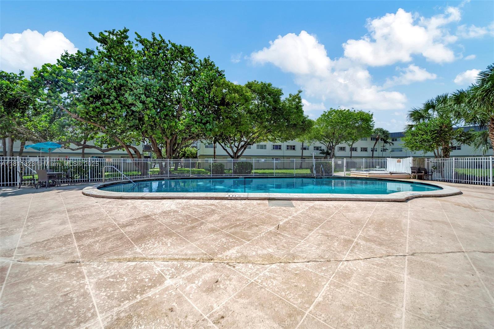 PARADISE BY THE SEA CONDO - Residential Lease