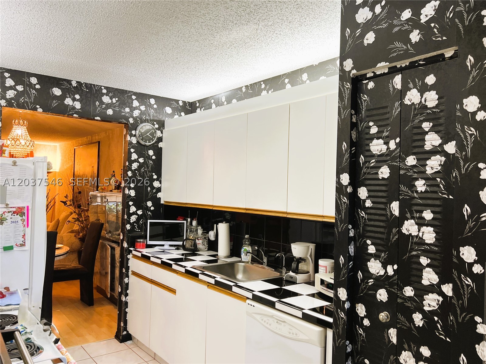 HAWTHORNE AT CENTURY VILLA - Residential