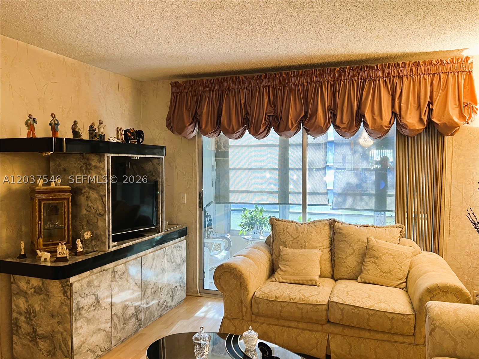 HAWTHORNE AT CENTURY VILLA - Residential