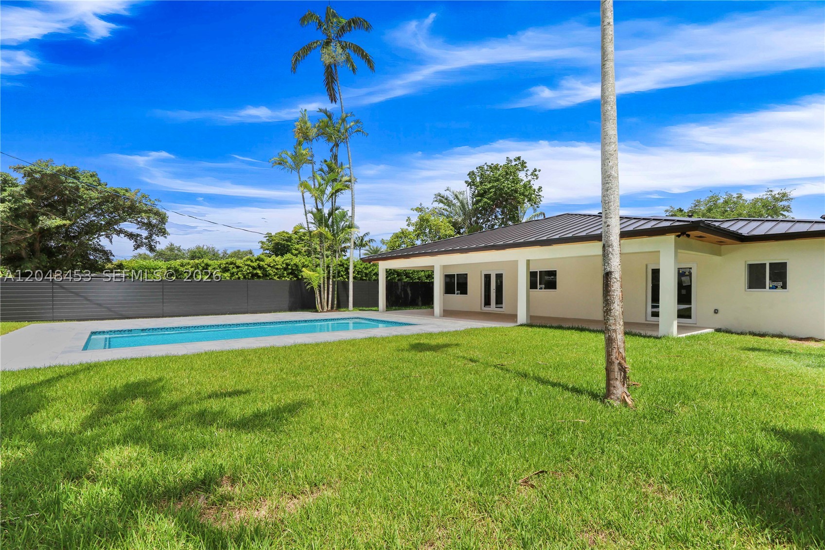 BIRD ROAD TERRACE - Residential
