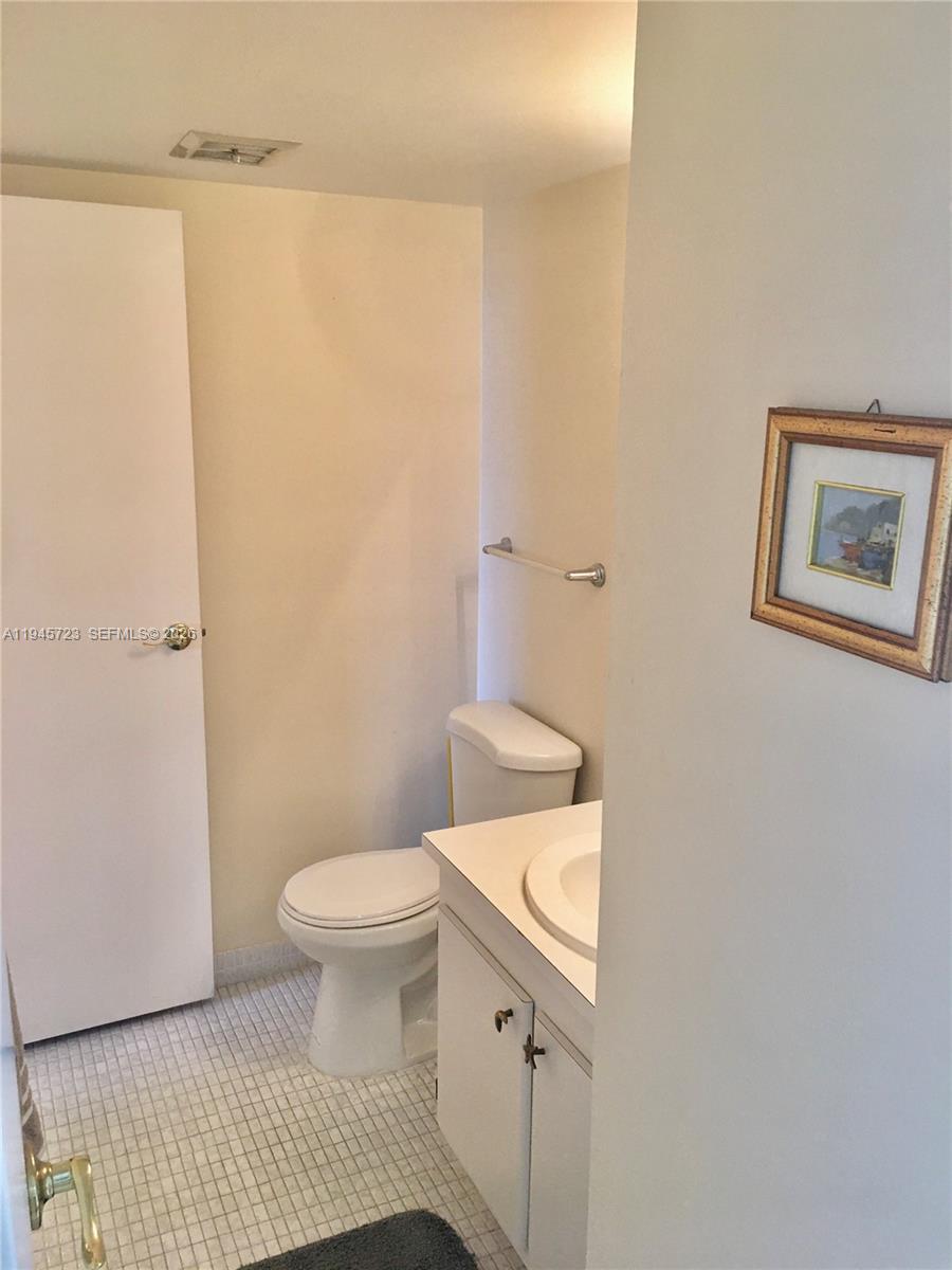 CORONADO CONDO - TOWER III - Residential