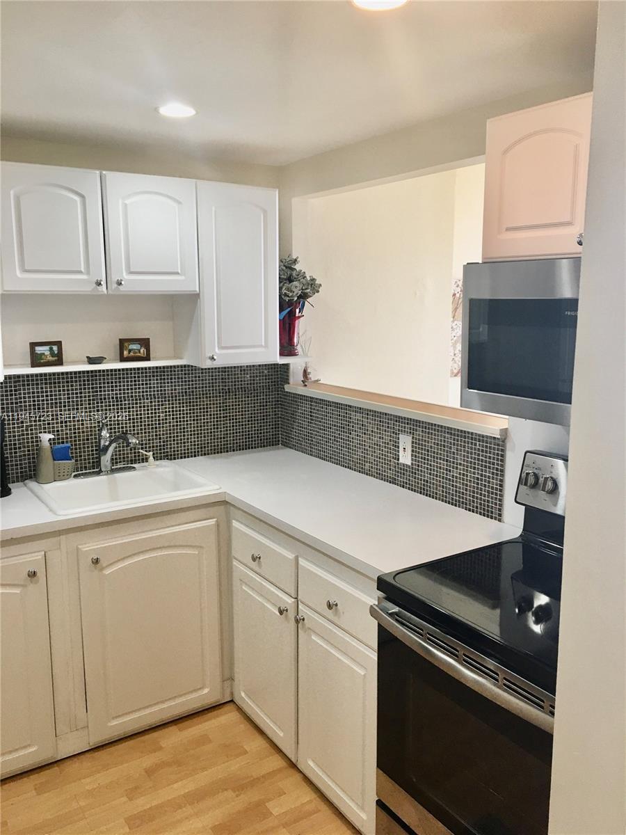 CORONADO CONDO - TOWER III - Residential