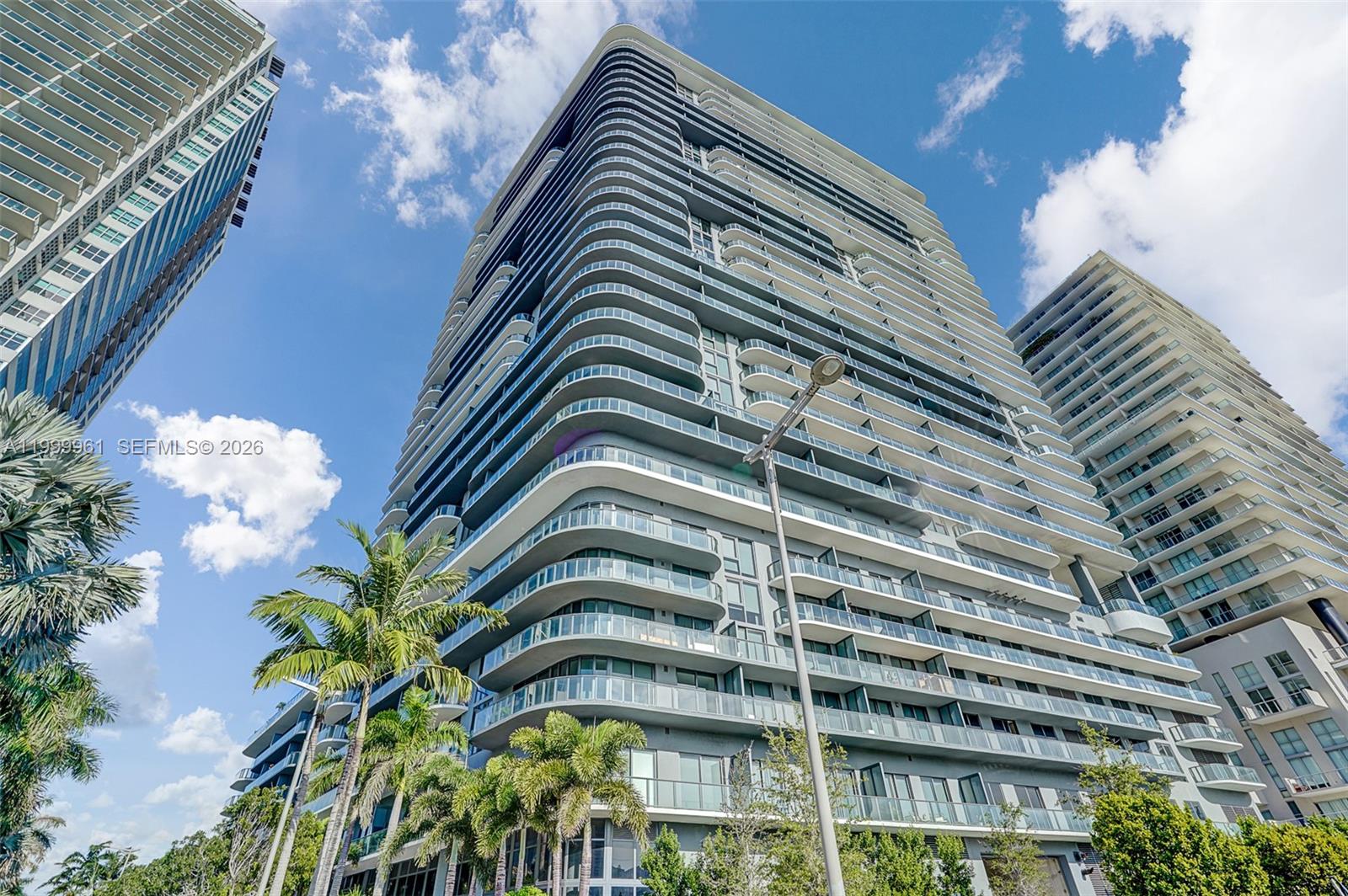 3401 MIDTOWN CONDO - Residential