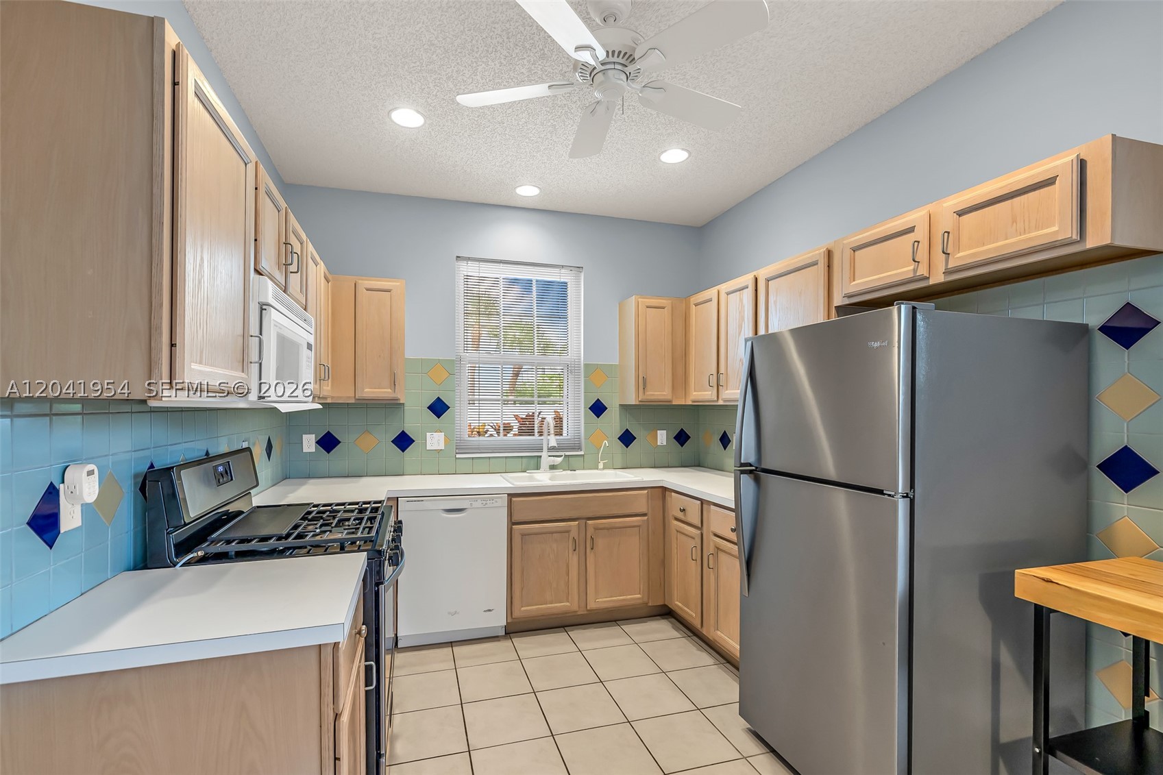 LAND SECTION 8 - Residential