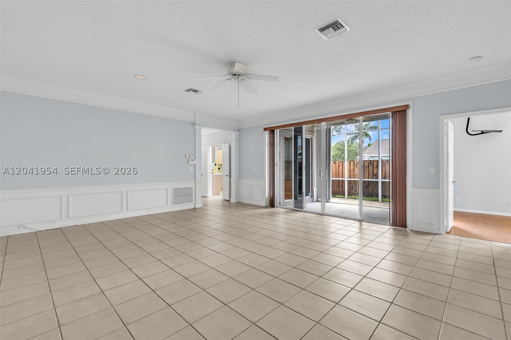 LAND SECTION 8 - Residential