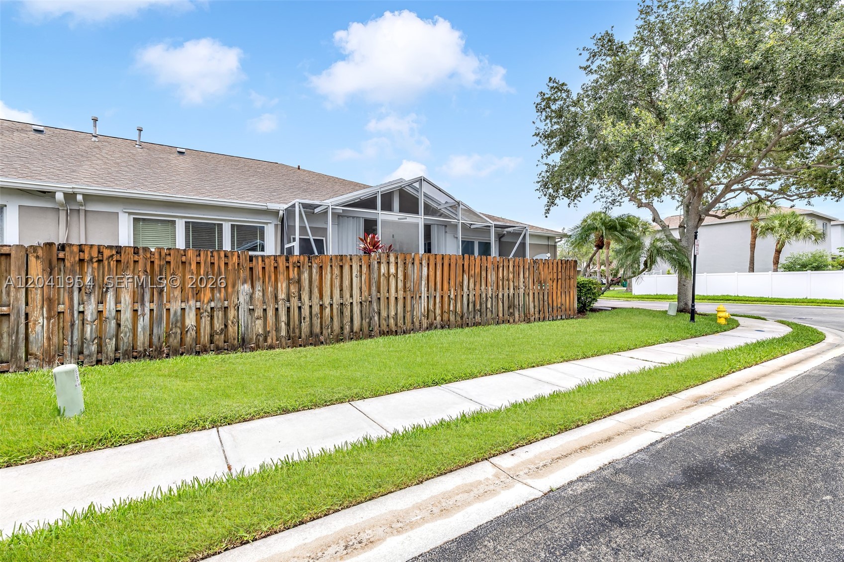 LAND SECTION 8 - Residential