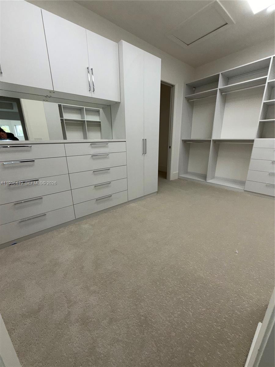 CUTLER OAKS ESTATES - Residential