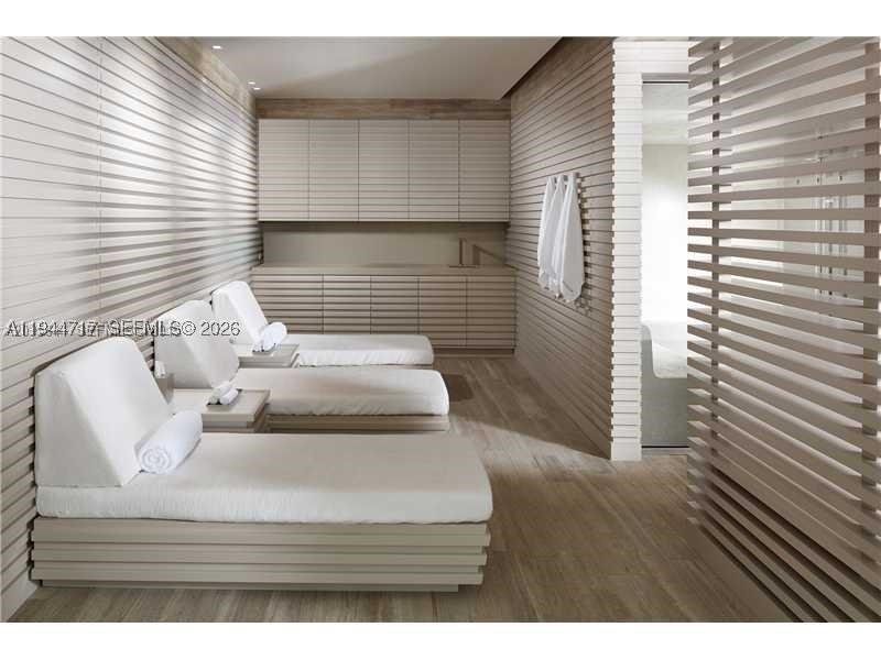 REGALIA CONDO - Residential