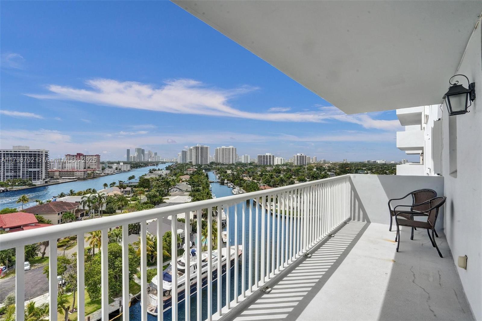 GOLDEN SURF TOWERS CONDO - Residential