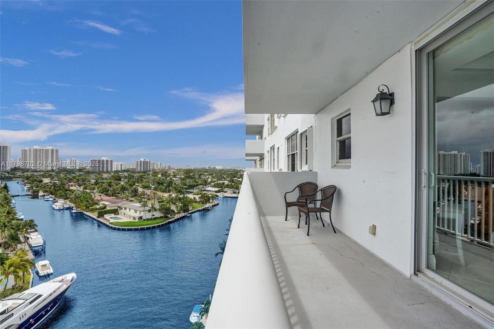 GOLDEN SURF TOWERS CONDO - Residential