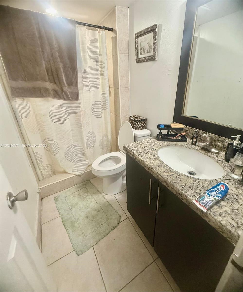 MONTECARLO CONDO - Residential