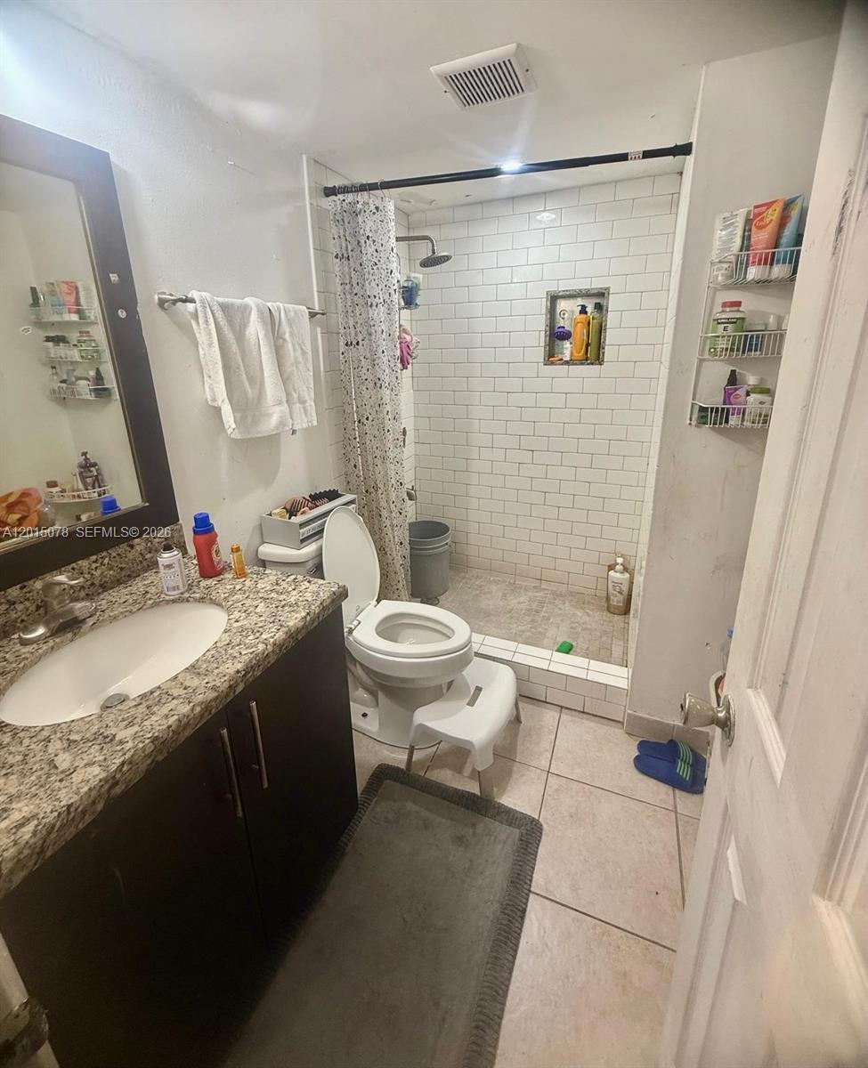 MONTECARLO CONDO - Residential