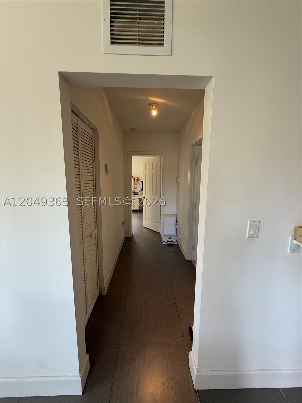 ALHAMBRA HEIGHTS - Residential Lease