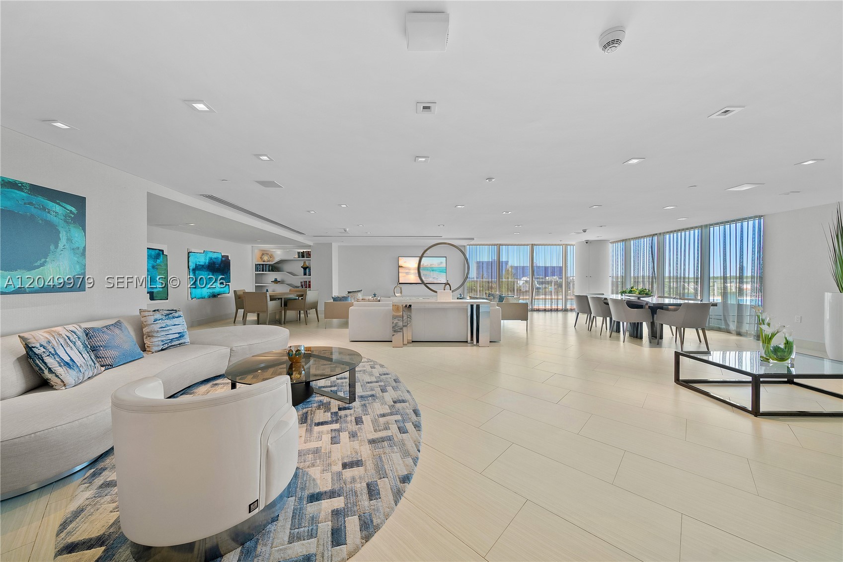 PARQUE TOWERS CONDO - Residential