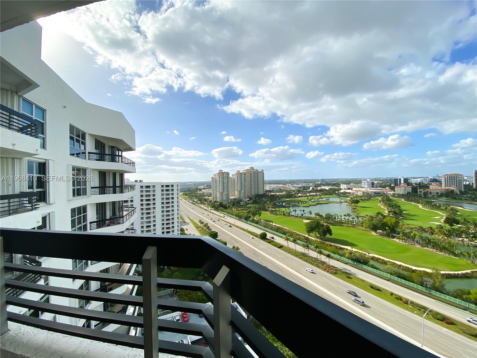 MYSTIC POINTE TOWER 600 C - Residential