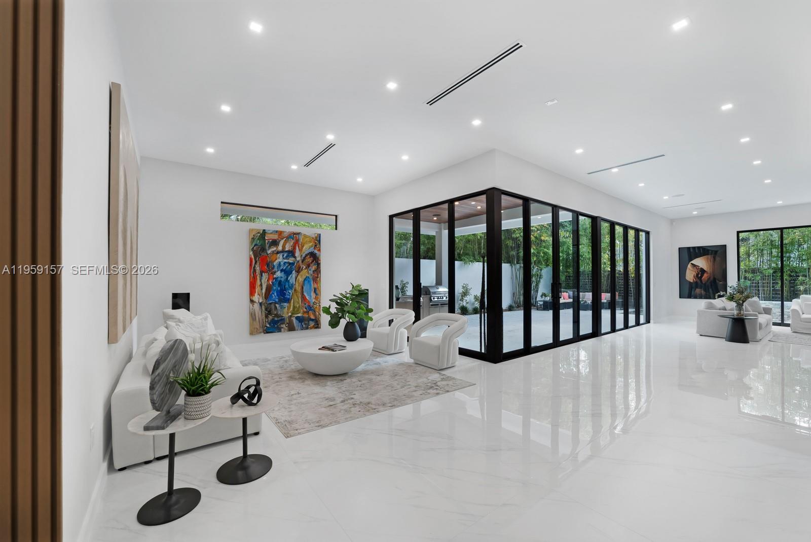 SUNSHINE FRUITS CO - Residential