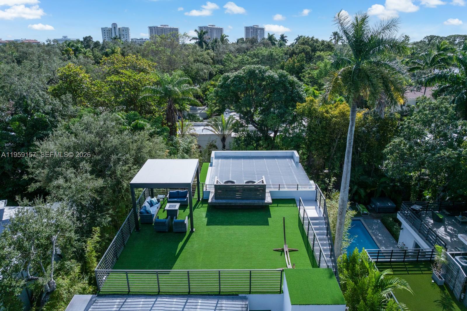 SUNSHINE FRUITS CO - Residential