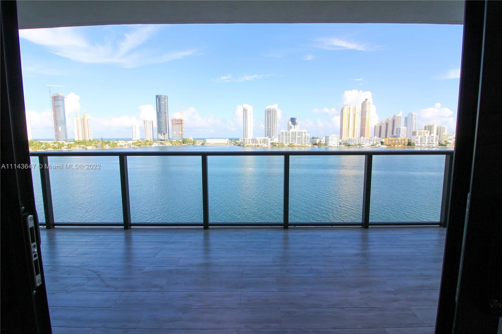 PRIVE CONDO - Residential Lease