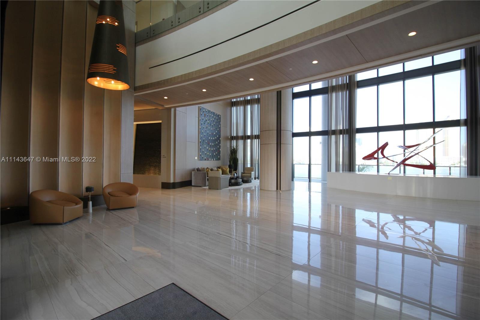 PRIVE CONDO - Residential Lease