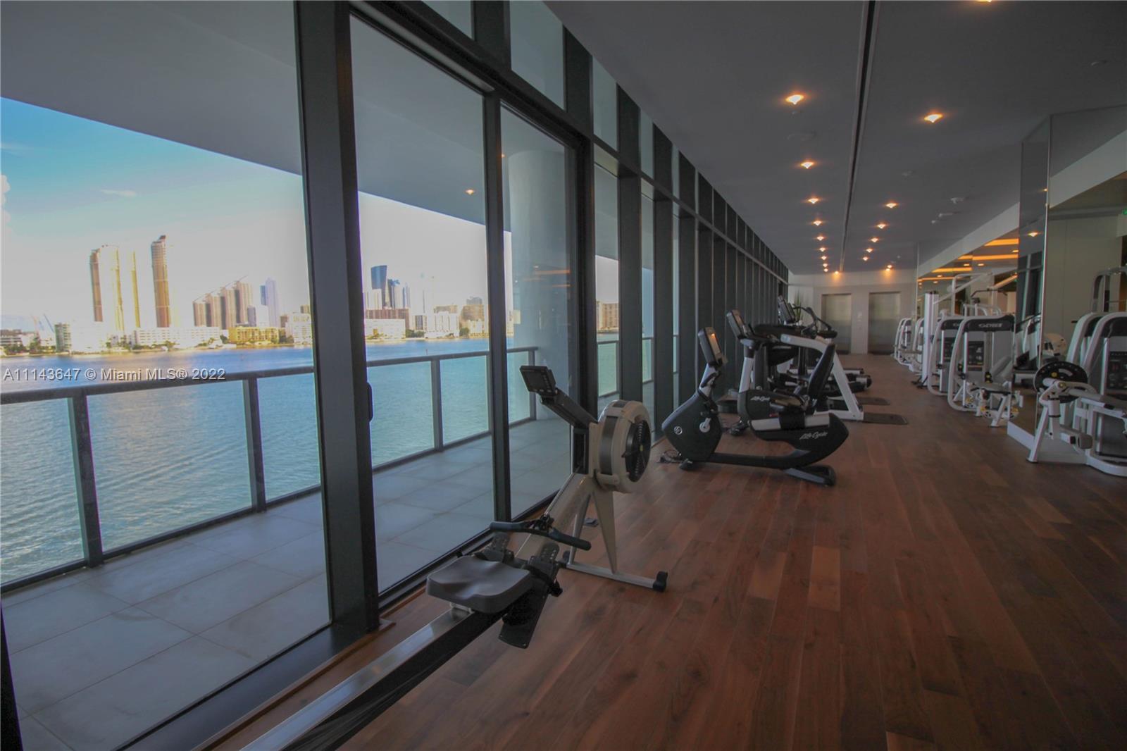 PRIVE CONDO - Residential Lease