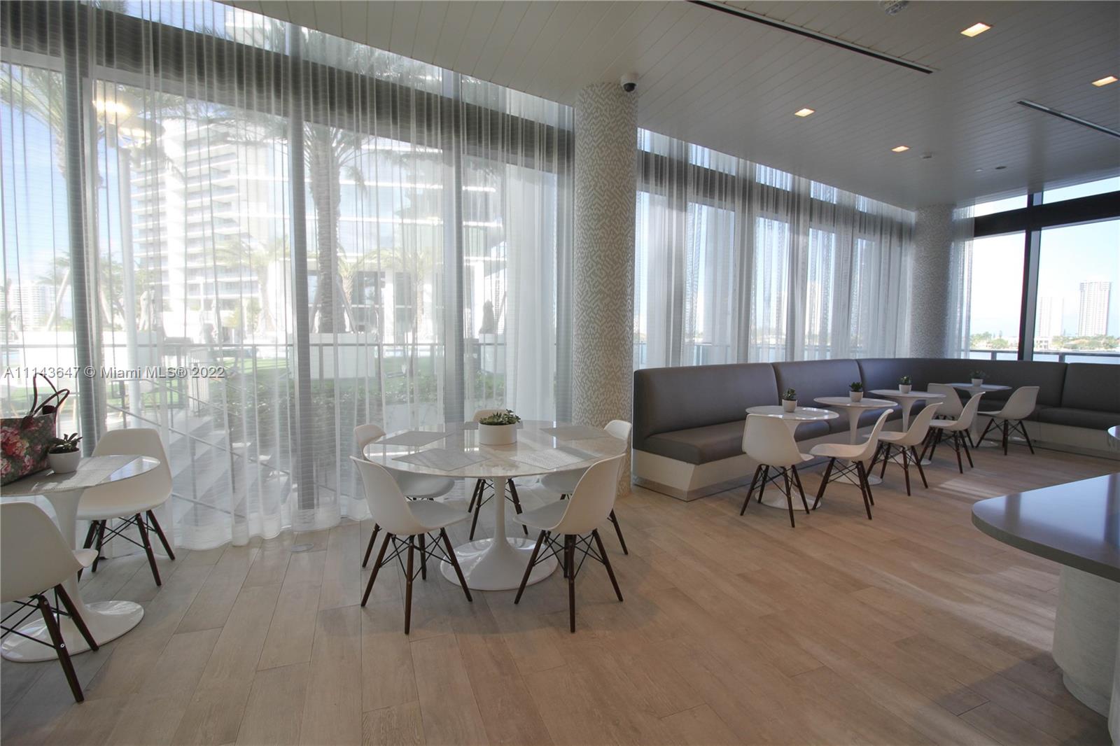 PRIVE CONDO - Residential Lease