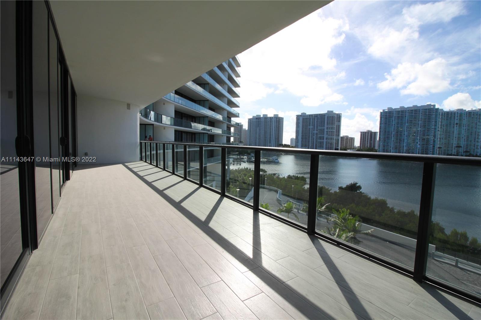 PRIVE CONDO - Residential Lease