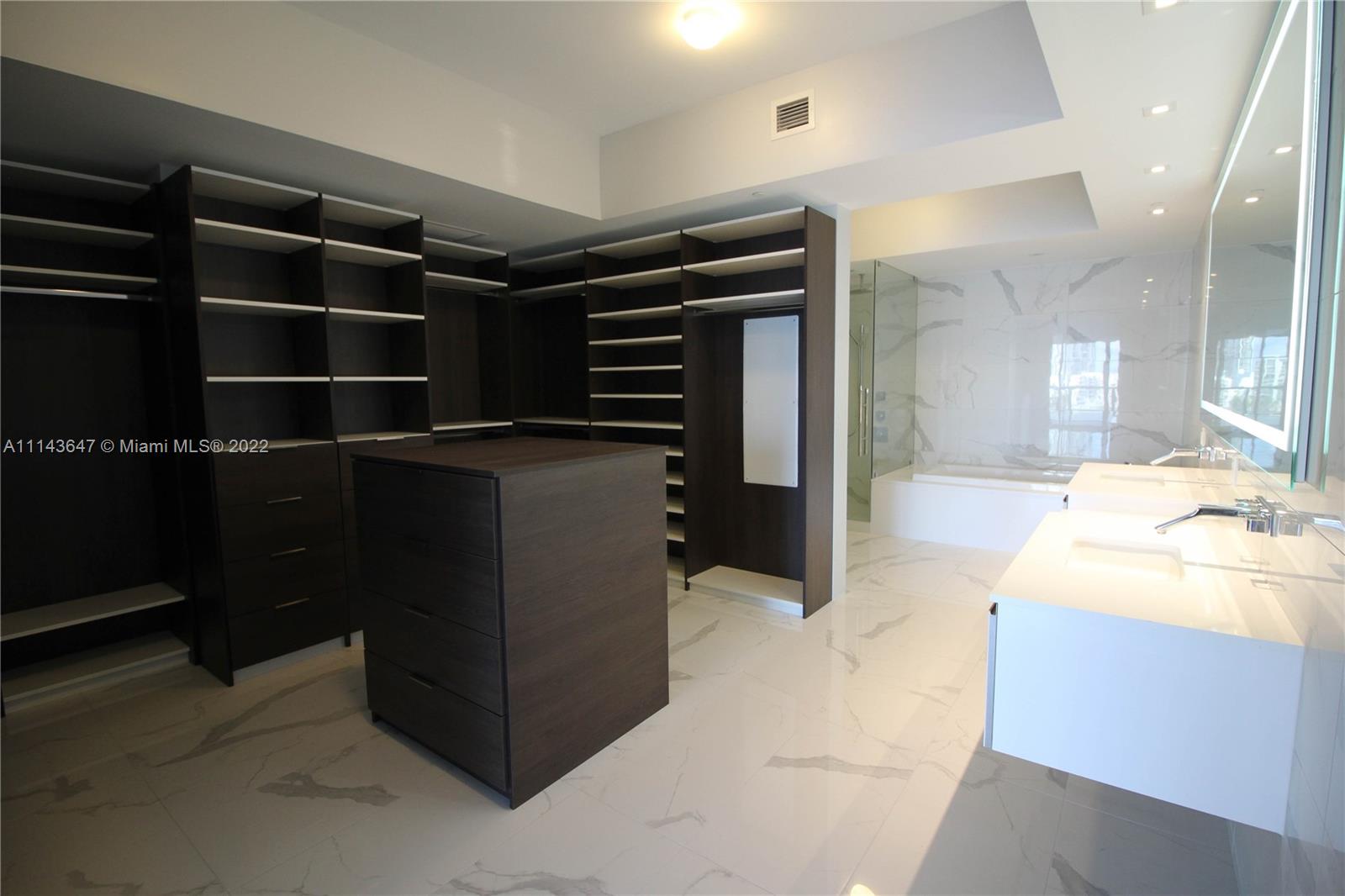 PRIVE CONDO - Residential Lease