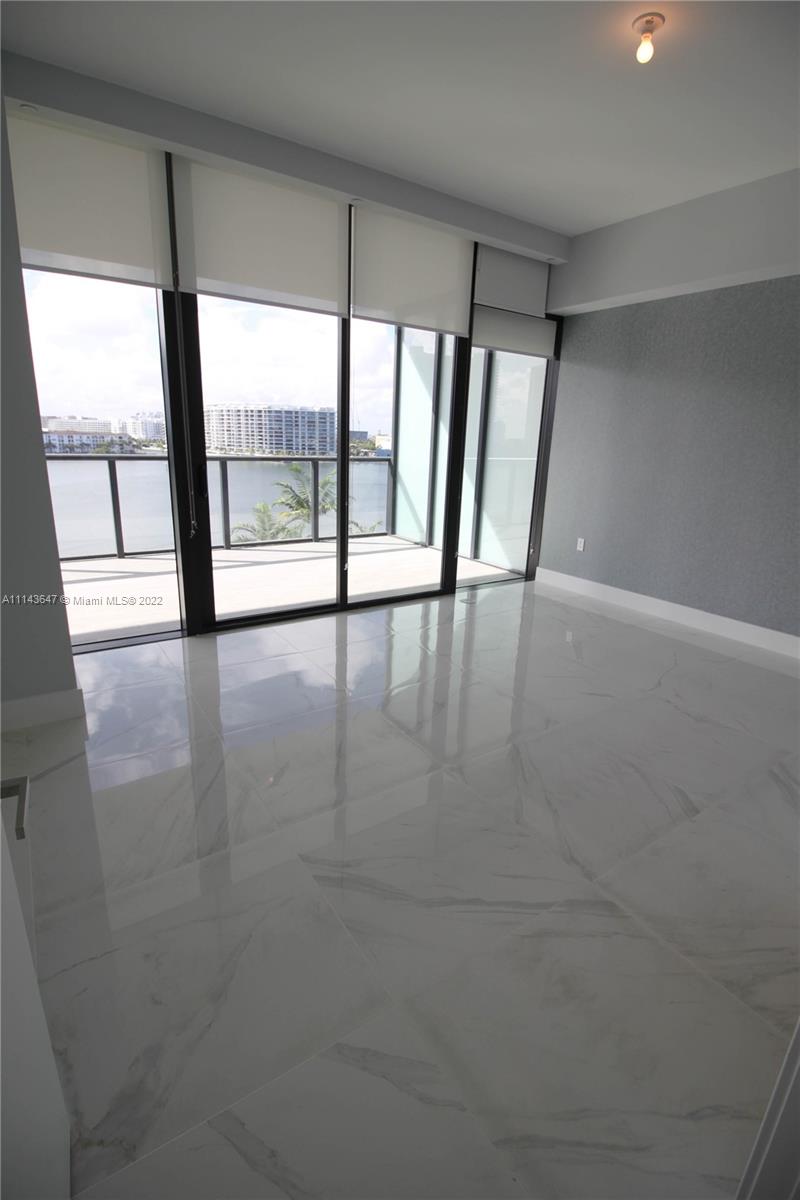 PRIVE CONDO - Residential Lease