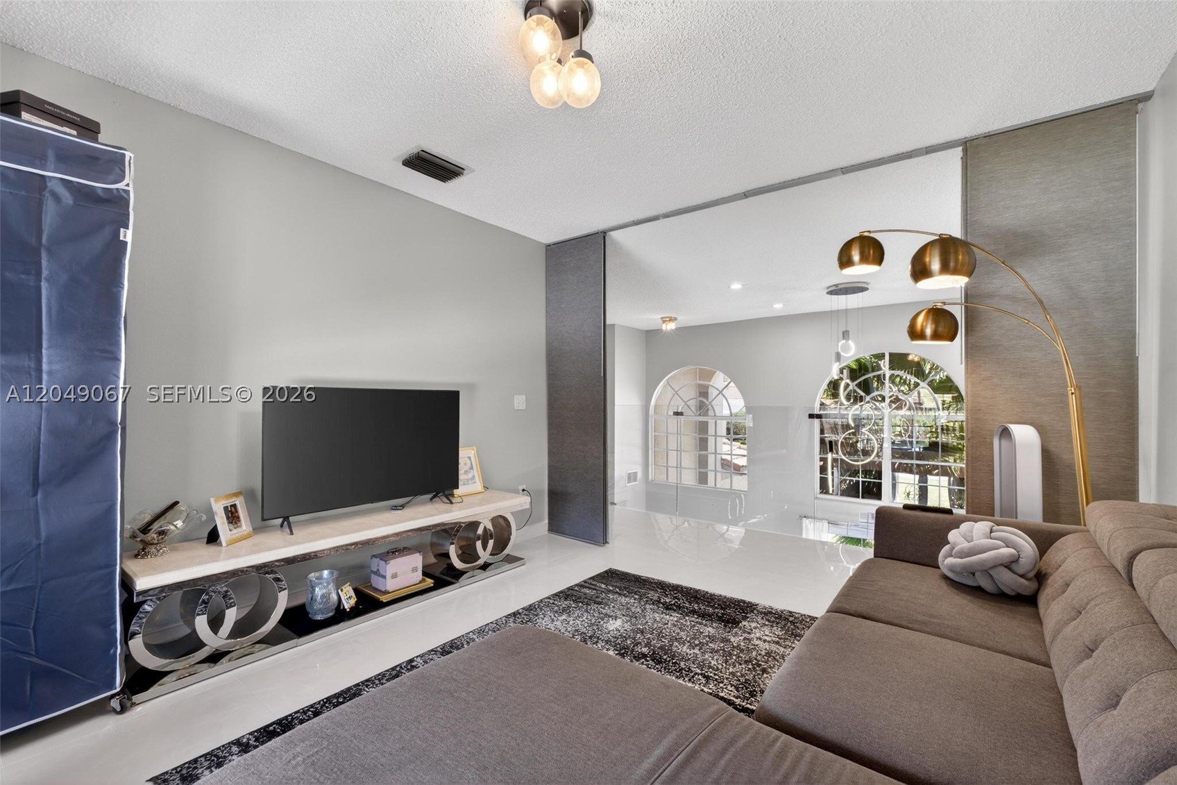 LAKES AT BOCA RATON PAR K - Residential Lease
