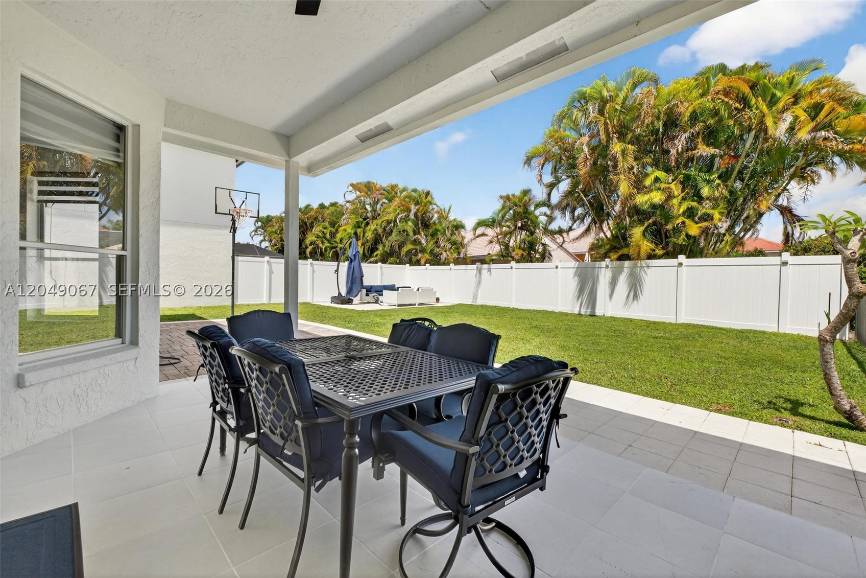 LAKES AT BOCA RATON PAR K - Residential Lease