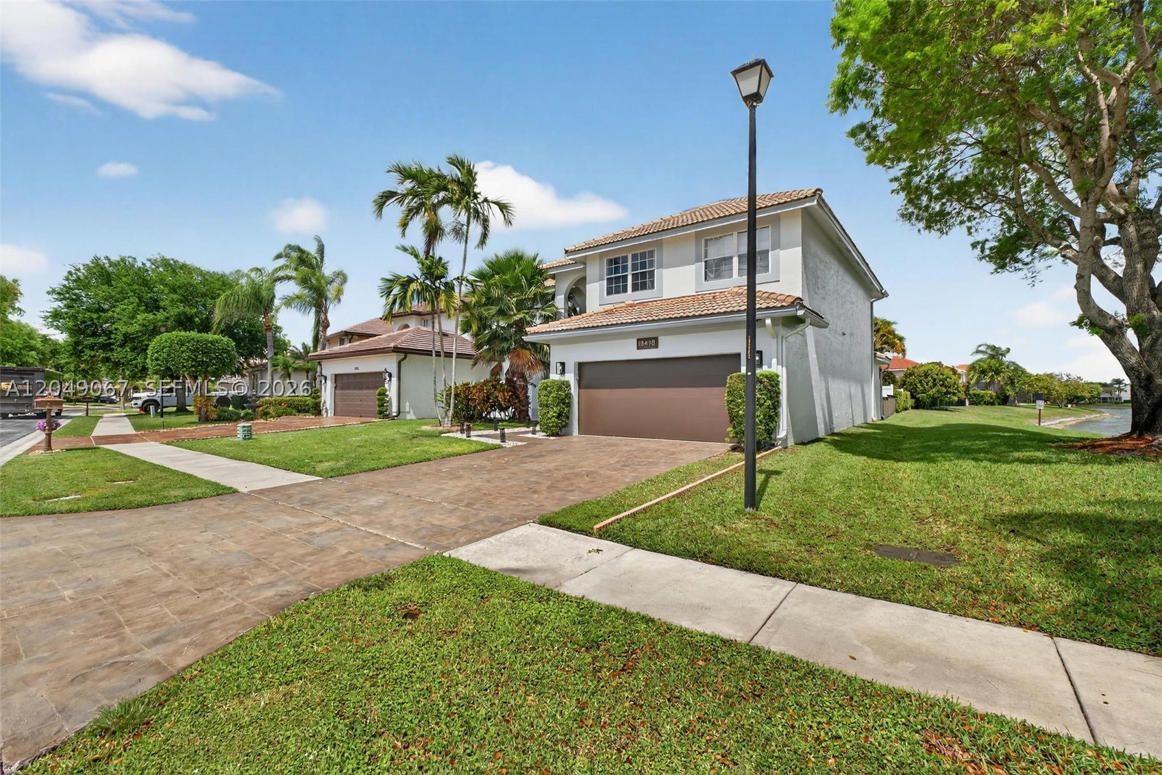 LAKES AT BOCA RATON PAR K - Residential Lease
